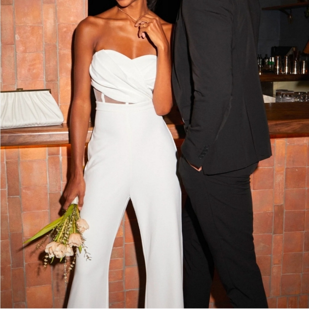 Elegant White Women's Jumpsuit